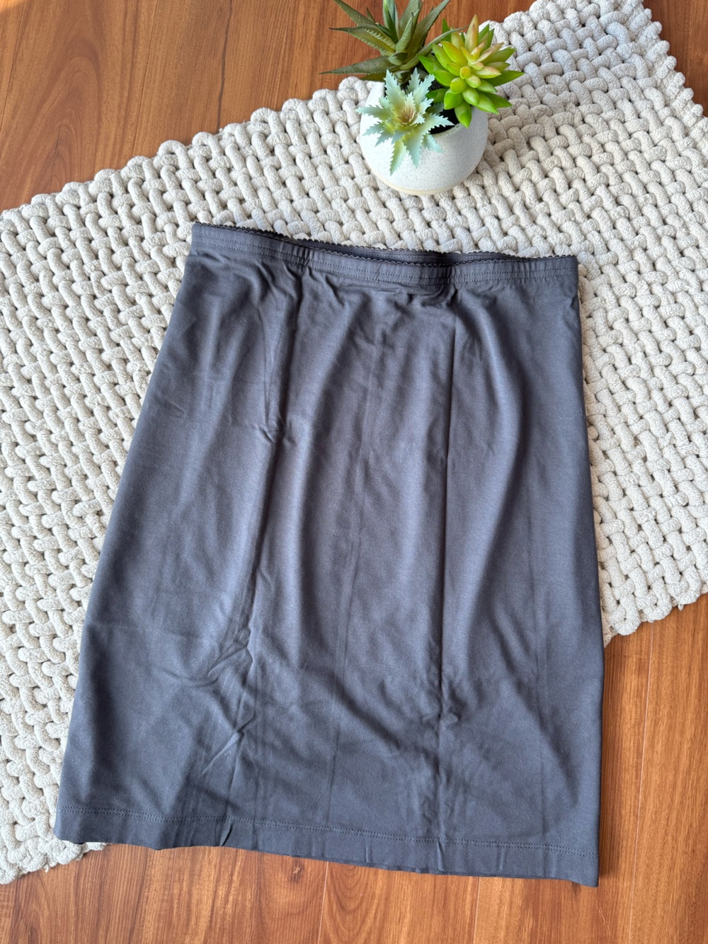J. Jill | Women’s Picot Waist Stretch Pull-On Skirt | Gray | Small